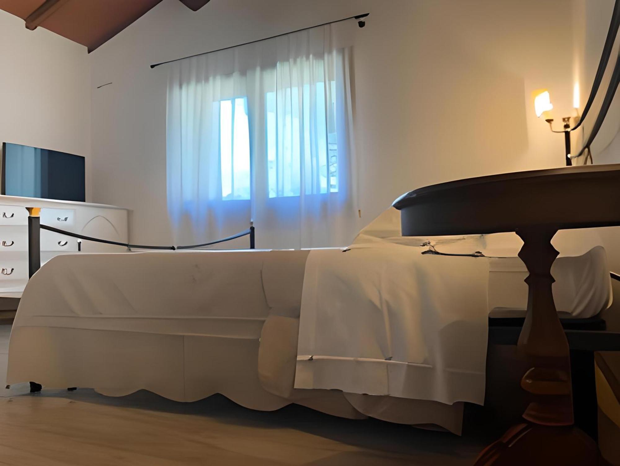 Agriturismo La Luciana 카스틸리오네 델라 페스카이아 외부 사진