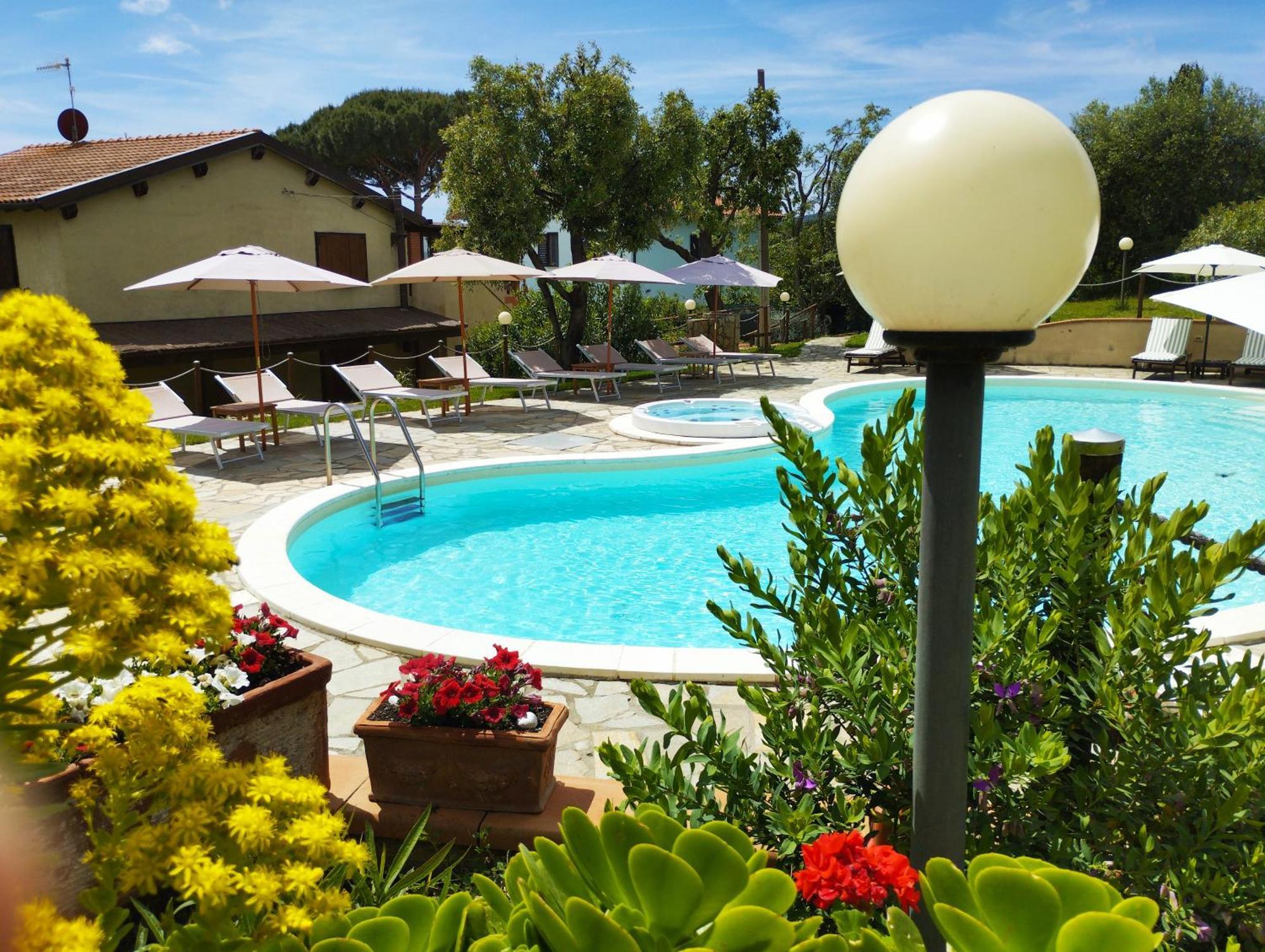 Agriturismo La Luciana 카스틸리오네 델라 페스카이아 외부 사진